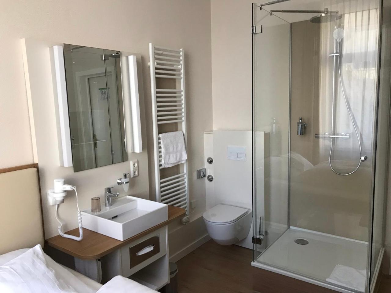 Stuettgens Hotel Velbert Dış mekan fotoğraf